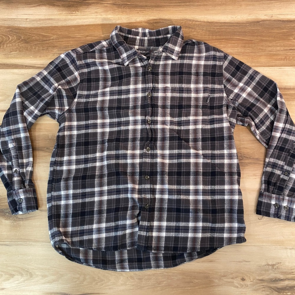 Eddie Bauer Mens XL Grey Black Plaid Flannel Long Sleeve Button Down Shirt